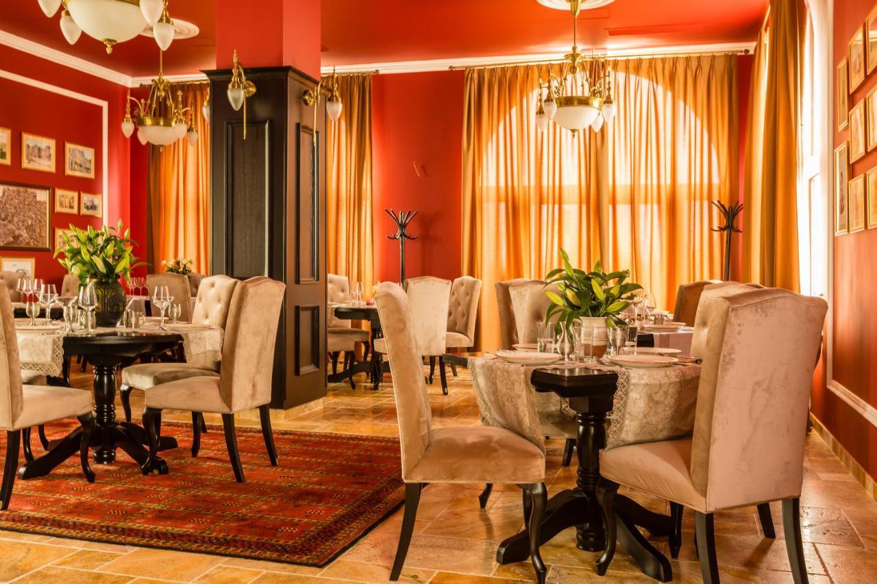 Country Spa Retreat Sznagov Kültér fotó Restaurant